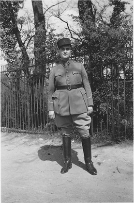 Mon grand-père pendant son service militaire - photo collection armées.com